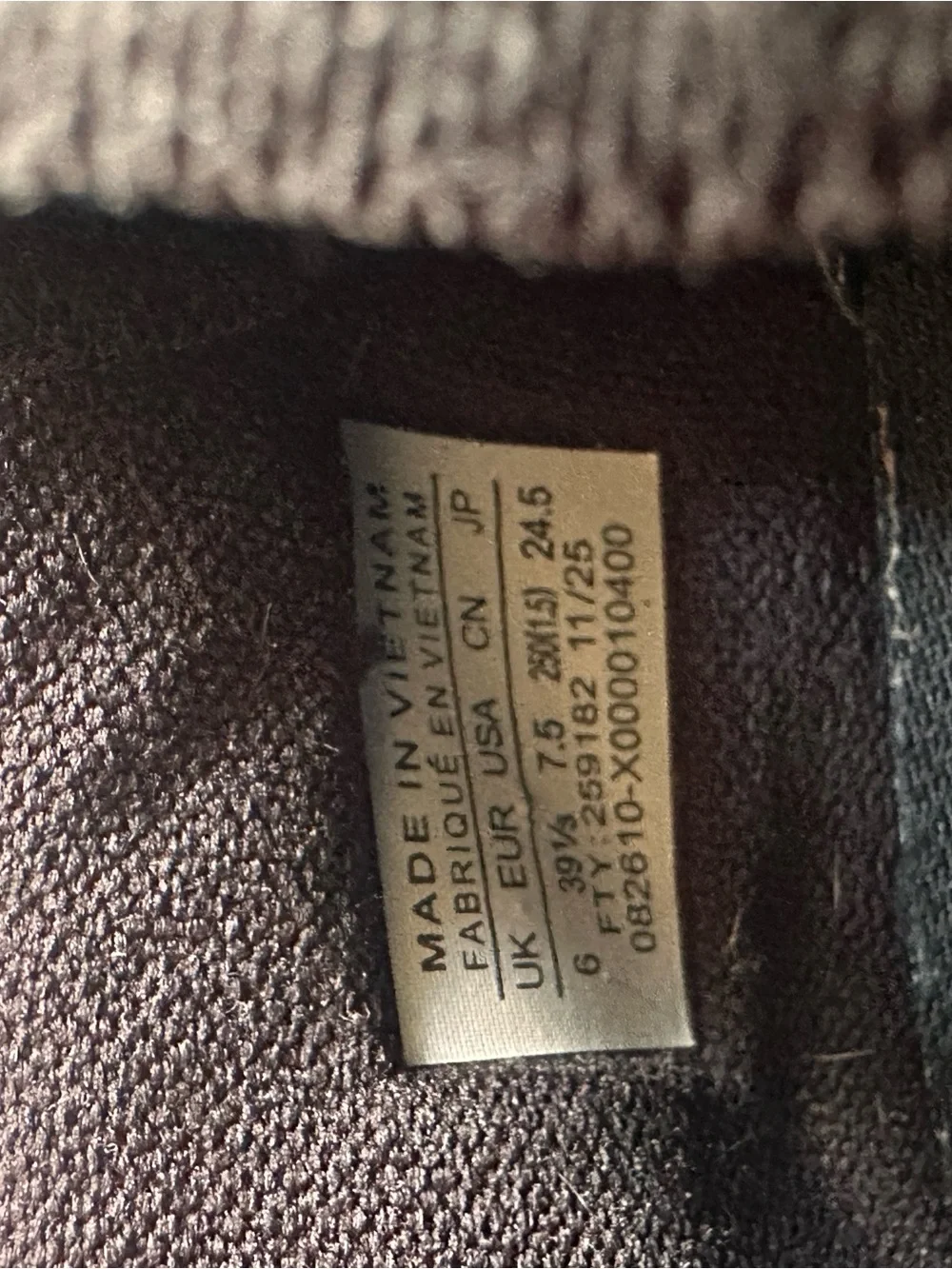 Arc'teryx Women Black/Gray Trail Sneakers
